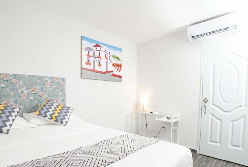 Jm Guesthouse Santo Domingo Exterior photo